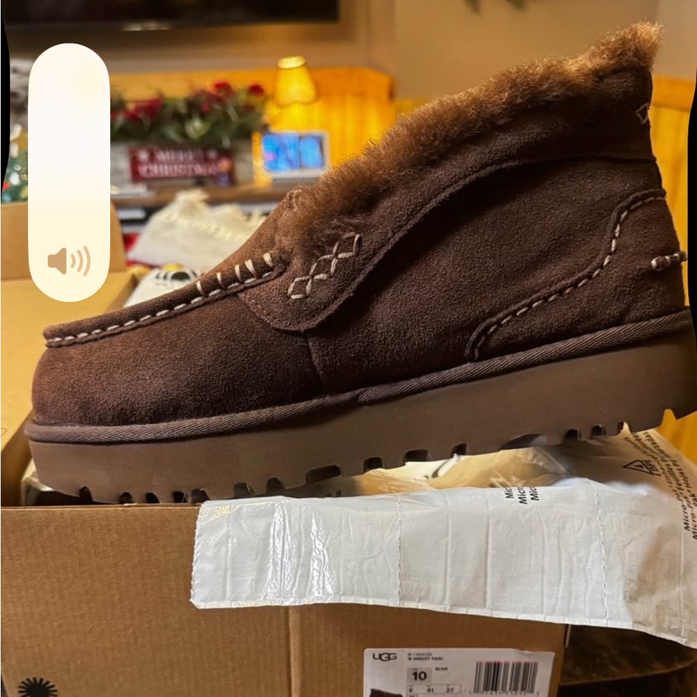 UGG Women’s Chocolate Suede Boots